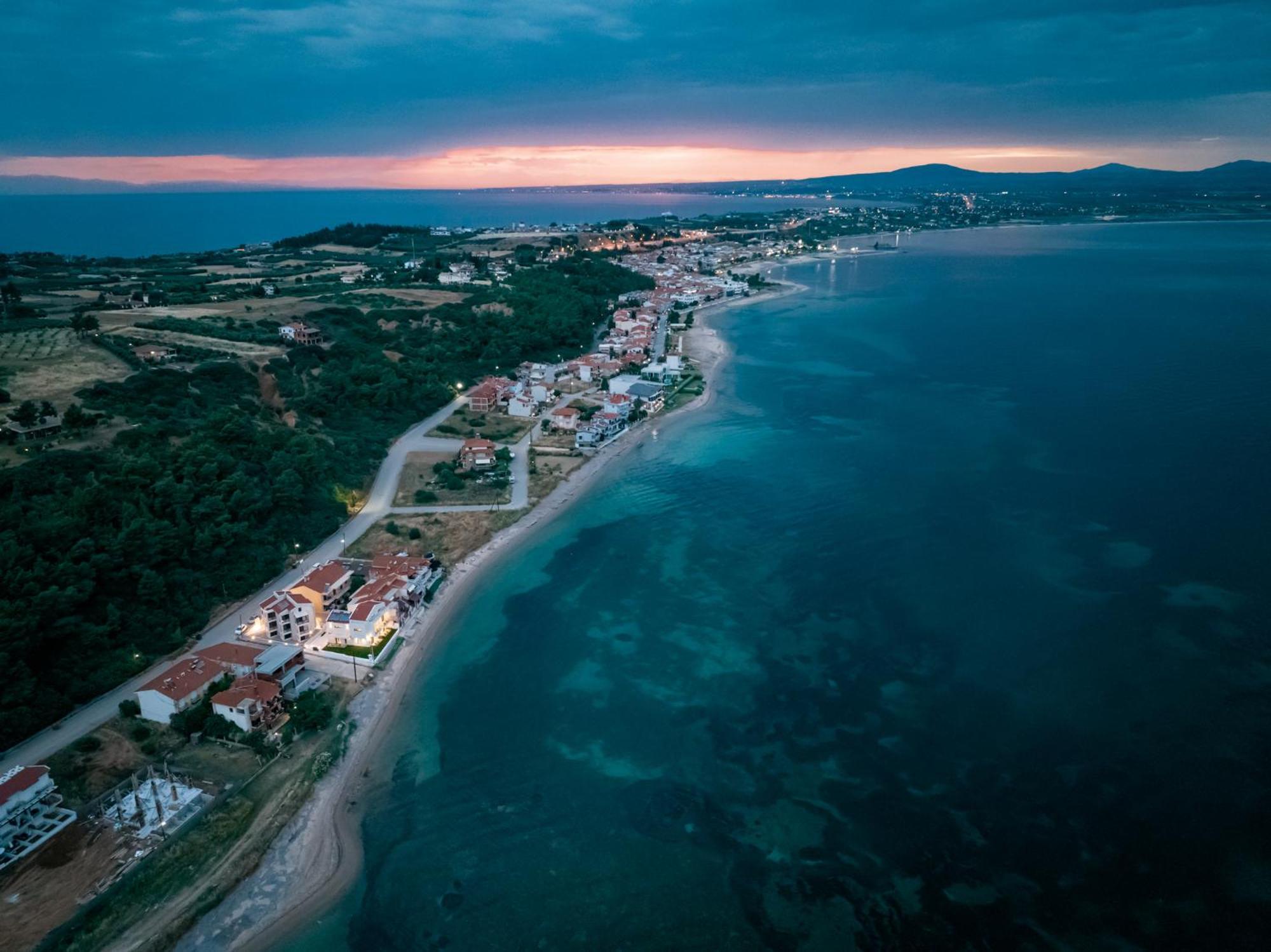 Azzurro E Verde By Rentalspro - Nea Potidaia Halkidiki Nea Poteidaia Exterior photo